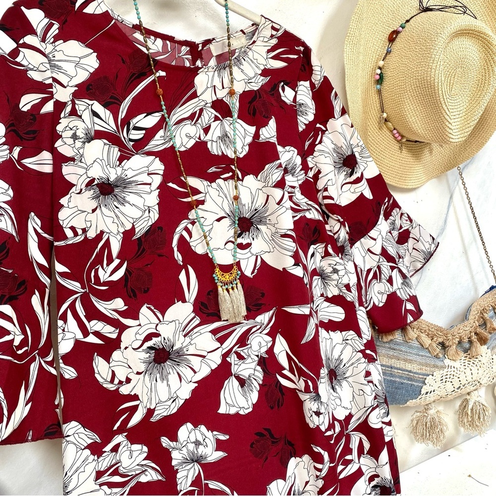 Anthropologie LUNA floral dress w ruffled sleeves and gardenia shabby chic vibe - Picture 6 of 10